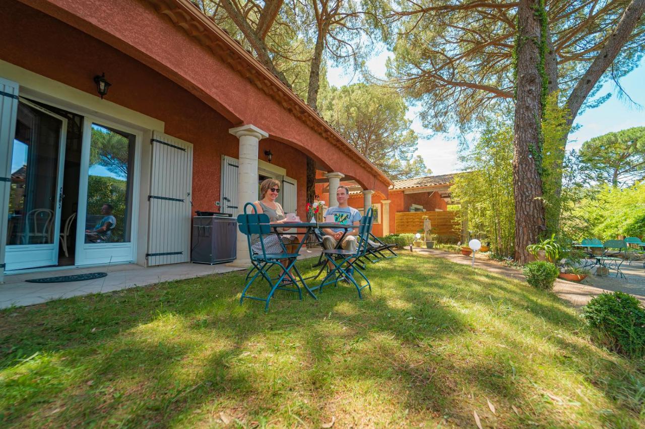 Bed and Breakfast La Bastide Des Pins Castillon-du-Gard Exterior foto