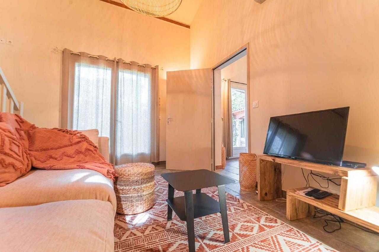 Bed and Breakfast La Bastide Des Pins Castillon-du-Gard Exterior foto