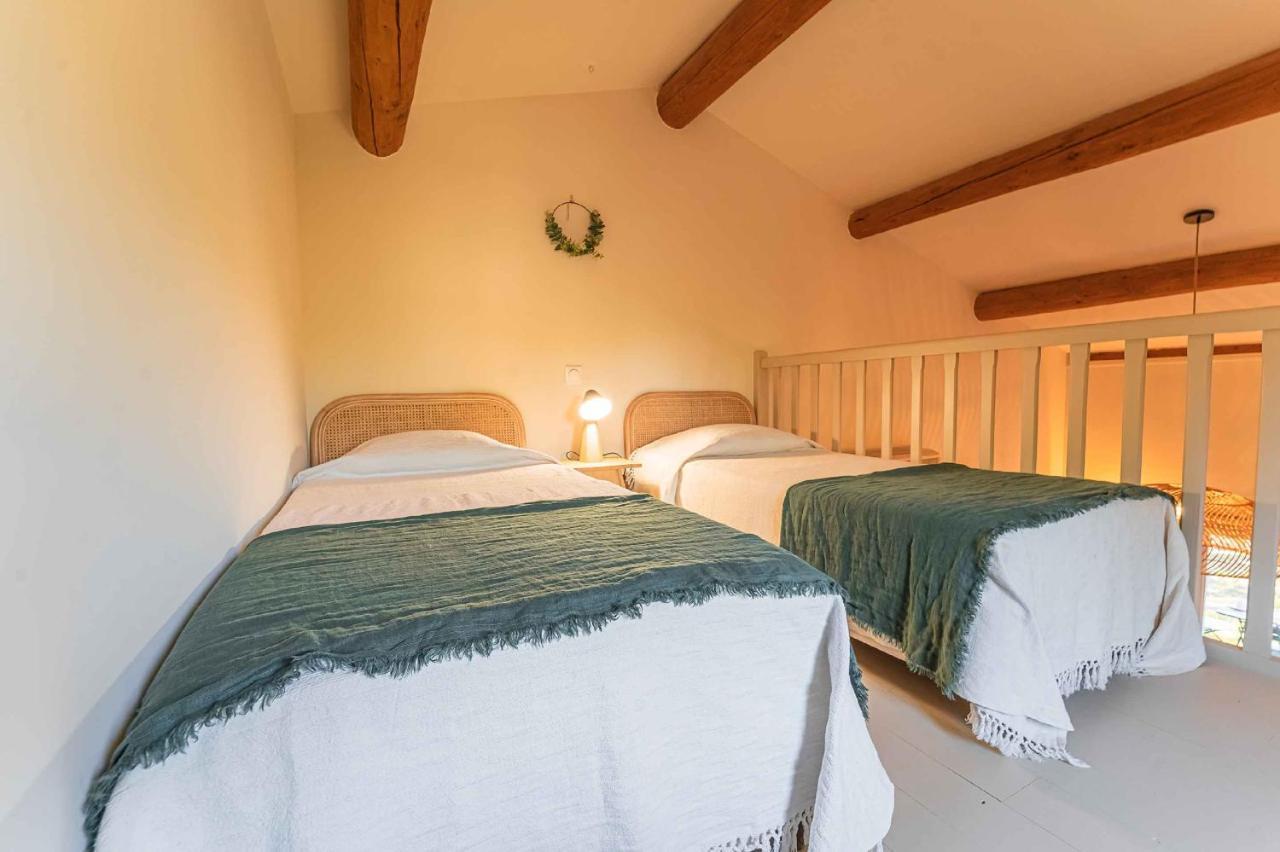 Bed and Breakfast La Bastide Des Pins Castillon-du-Gard Exterior foto