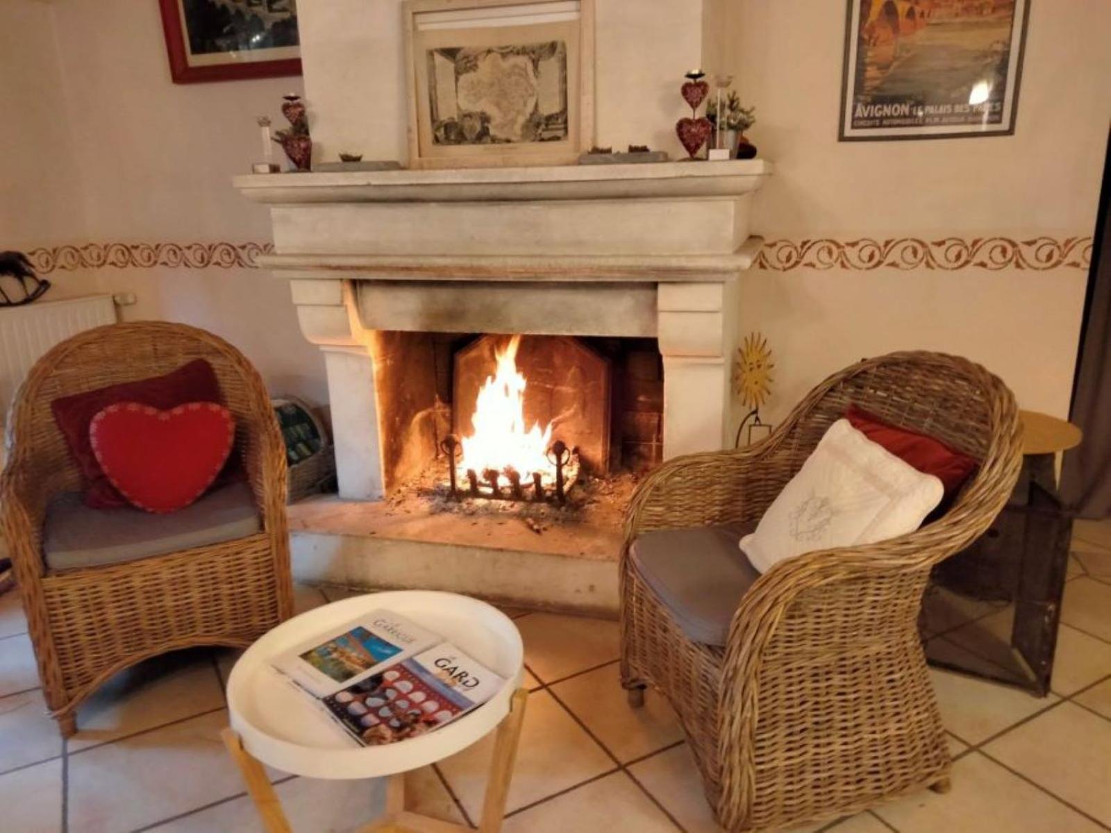 Bed and Breakfast La Bastide Des Pins Castillon-du-Gard Exterior foto
